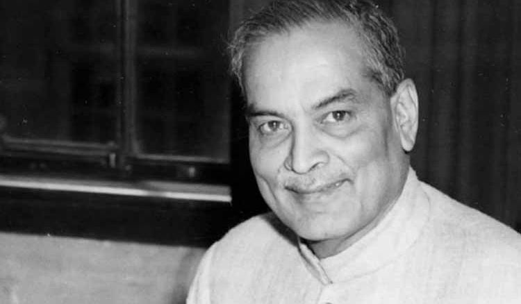 You are currently viewing Dr Bidhan Chandra Roy Biography